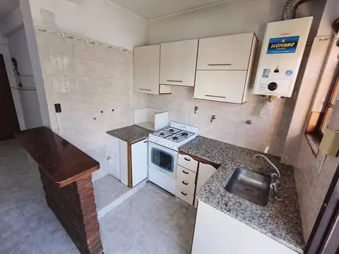 Departamento 3 ambientes con 1 baño