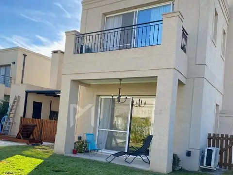 Casa en Alquiler de 5 dormitorios