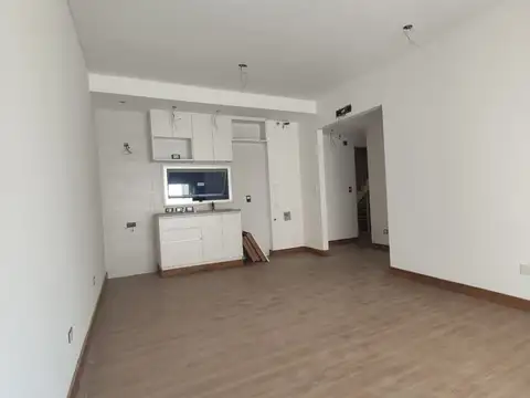 N Sra del Buen Viaje 300, Piso 5