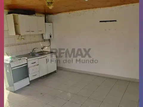 Casa 2 ambientes con 1 baño