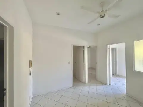 CONSULTORIOS con Patio Exterior en SAN ISIDRO