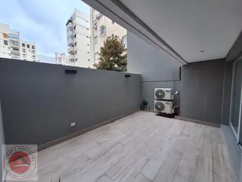 Departamento en Alquiler con 1 cochera