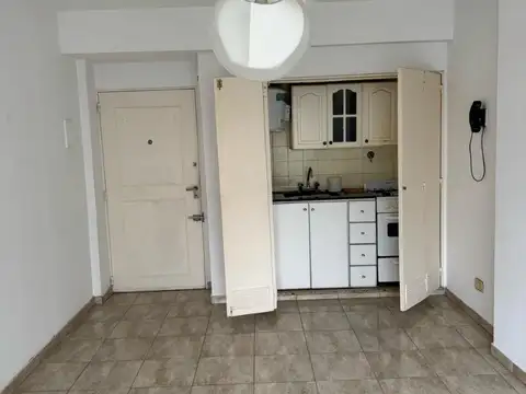 Palermo -  Monoambiente con balcón -  24 m2  - frente a Alto Palermo -1 cuadra subte estacion Bulnes