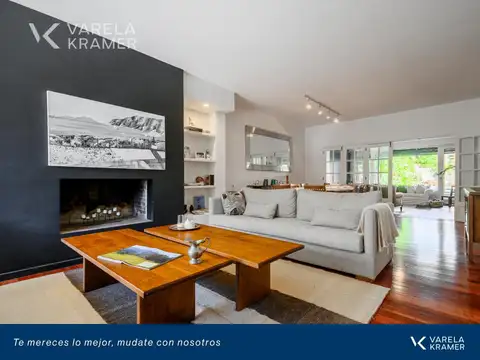 Casa en venta en Martínez Vías a Libertador