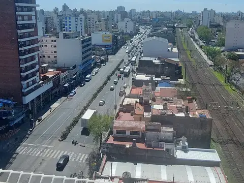 Avenida Hipólito Yrigoyen 4900, Piso 12