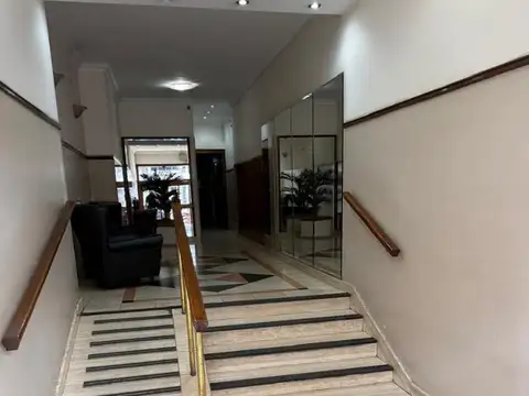 Av Mitre 1800, Piso 3