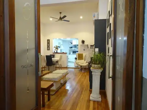 Casa 4 ambientes con 3 baños