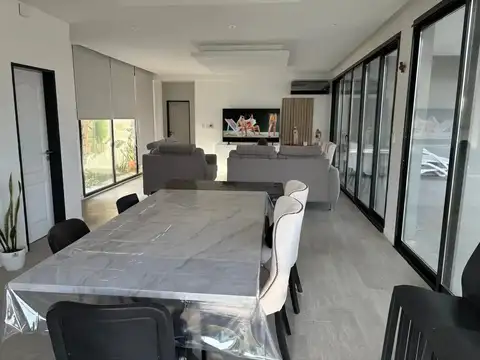 los robles 5900