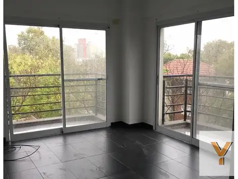 Departamento en venta - 1 Dormitorio 1 Baño 1 Cochera - 45Mts2 - Quilmes