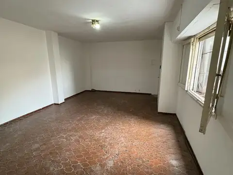 Departamento 5 ambientes con 1 baño