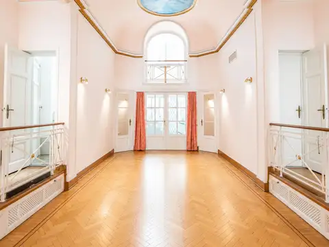 VENTA Depto. 12 Amb. C/ PISCINA PRIVADA "RETIRO"