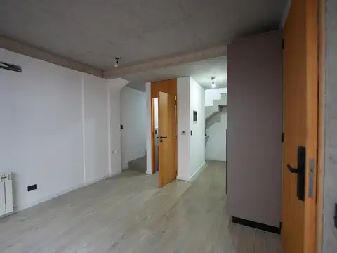Duplex a estrenar - Jardín con parrilla   suite y vestidor