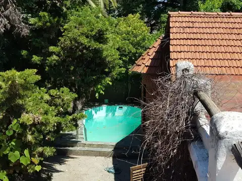 Casa 6 ambientes con 3 baños