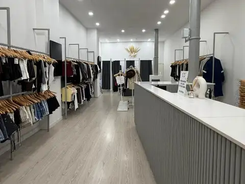 Local en Venta 30 años