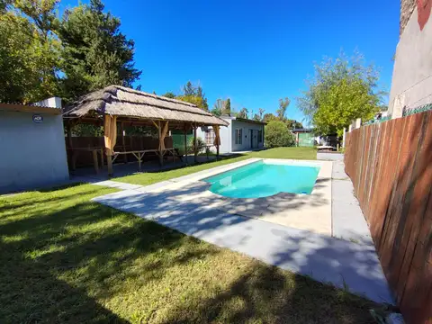 Quincho con pileta, Barrio Las Marias.