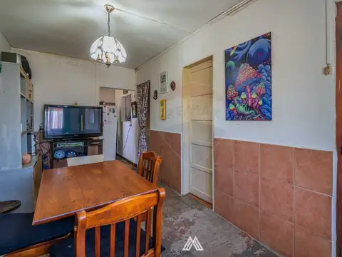 Casa 3 ambientes con 1 baño