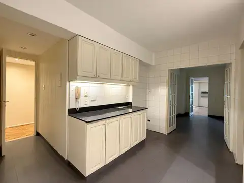 Departamento en Alquiler con 1 cocheras