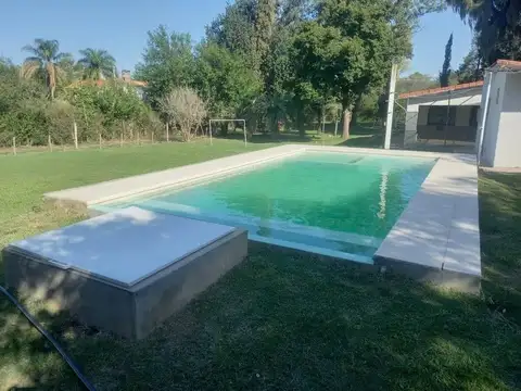 Casa en venta patio verde y pileta la ribera oliveros