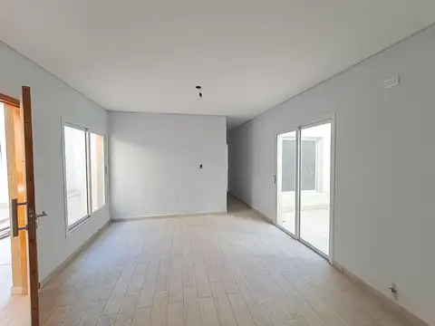 Departamento 5 ambientes con 2 baños