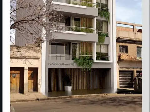 Departamento 3 Y 4 AMBIENTES  en venta en Liniers