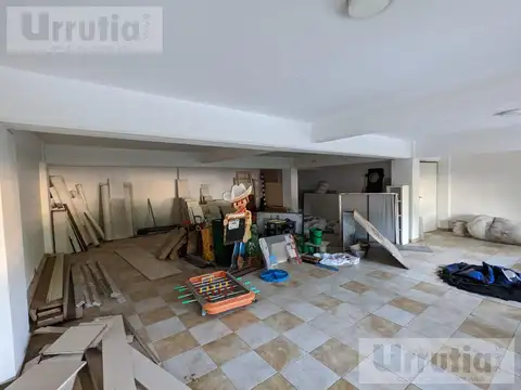 Complejo Eucaliptus - Colectora Norte de Acceso Oeste y Puente Brandsen ( entrepiso)