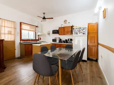 Profesor Manuel García 5500