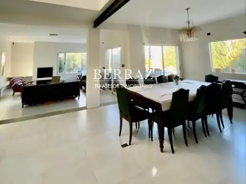 Casa en Venta en Santa Barbara, USD 680.000