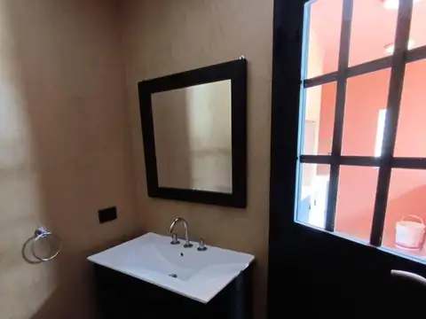 Casa en Venta en La Peregrina, USD 297.000