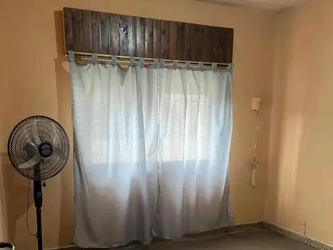 Casa en venta - 2 Dormitorios 1 Baño - Ituzaingó