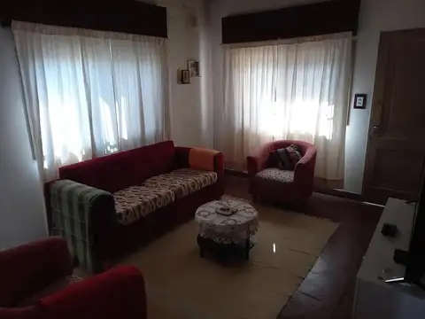 Casa en venta - 2 Dormitorios 1 Baño - Ituzaingó