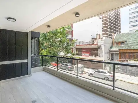 Victor Martínez 400, Piso 6