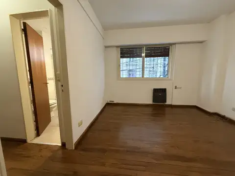 Av Santa Fe 3300, Piso 1