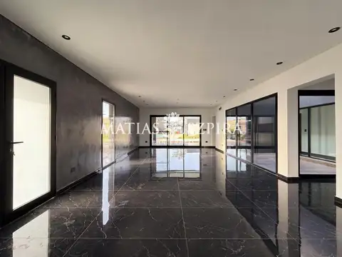 Casa en Alquiler en Solar de álvarez Barrio Privado, USD 1.700