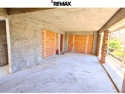 INVERTI OFICINA A-10  LA PLATA CONSTRUCCION 70%
