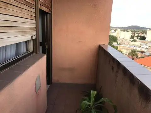 Depto Tipo Casa 3 ambientes con 2 baños