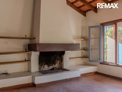 Casa 5 ambientes con 3 baños