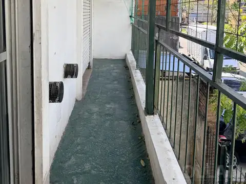 Depto Tipo Casa en Alquiler de 3 ambientes
