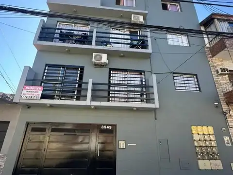 Impresionante Departamento En Alquiler En Caseros