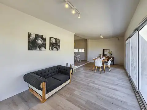 Casa en Venta al Este