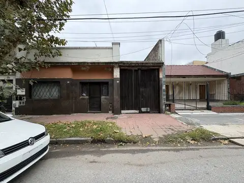 Terreno en Venta en Piñeyro, USD 135.000