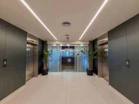 ALQUILER - OFICINA - MICROCENTRO - 800 m2 AMOBLADA