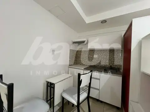 Departamento en Alquiler en Lomas de Zamora, $ 450.000