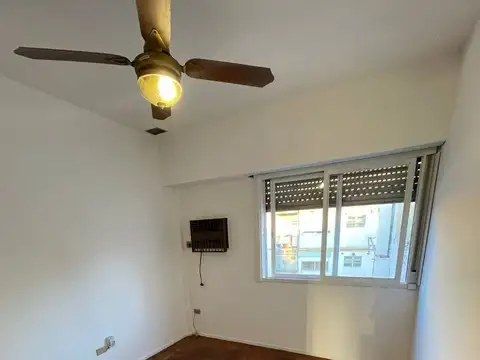 Alfredo Palacios 100, Piso 2