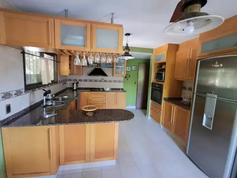 Casa en Venta de 4 dormitorios