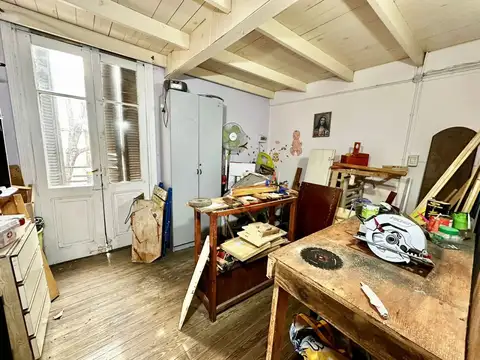 Venta PH 4 ambientes con entrepiso y patio - La Boca