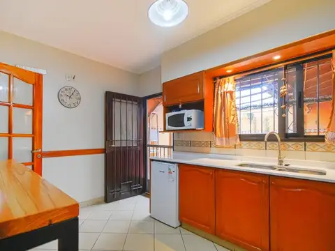 Depto Tipo Casa 4 ambientes con 1 baño
