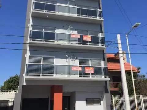 Venta  2 ambientes con cochera en wilde