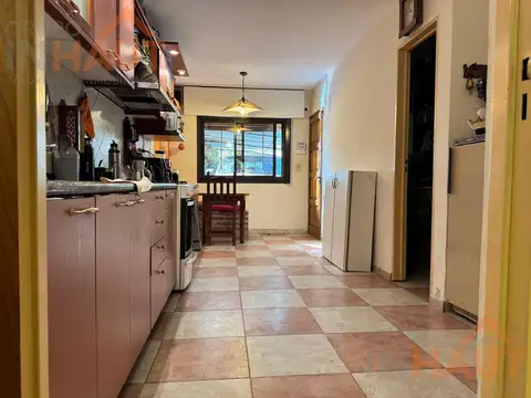 Depto Tipo Casa en Venta de 6 ambientes