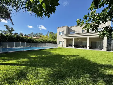 Casa en Venta de 3 dormitorios