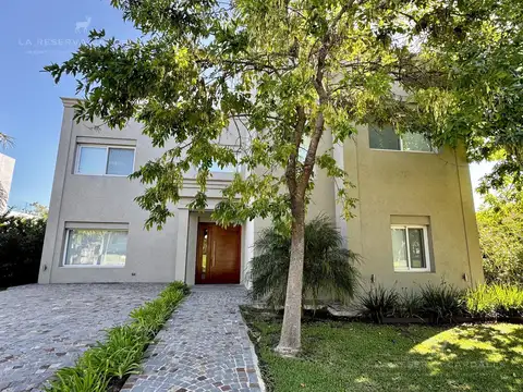 Casa de 5 Ambientes en Venta en La Reserva Cardales